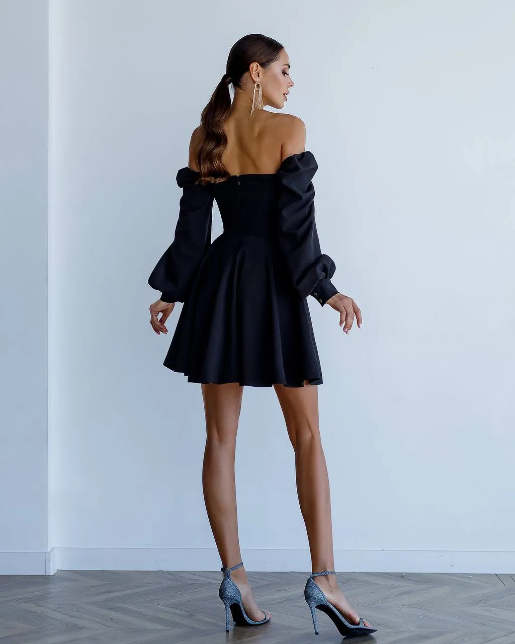 Black mini dress "Elastic shoulder"