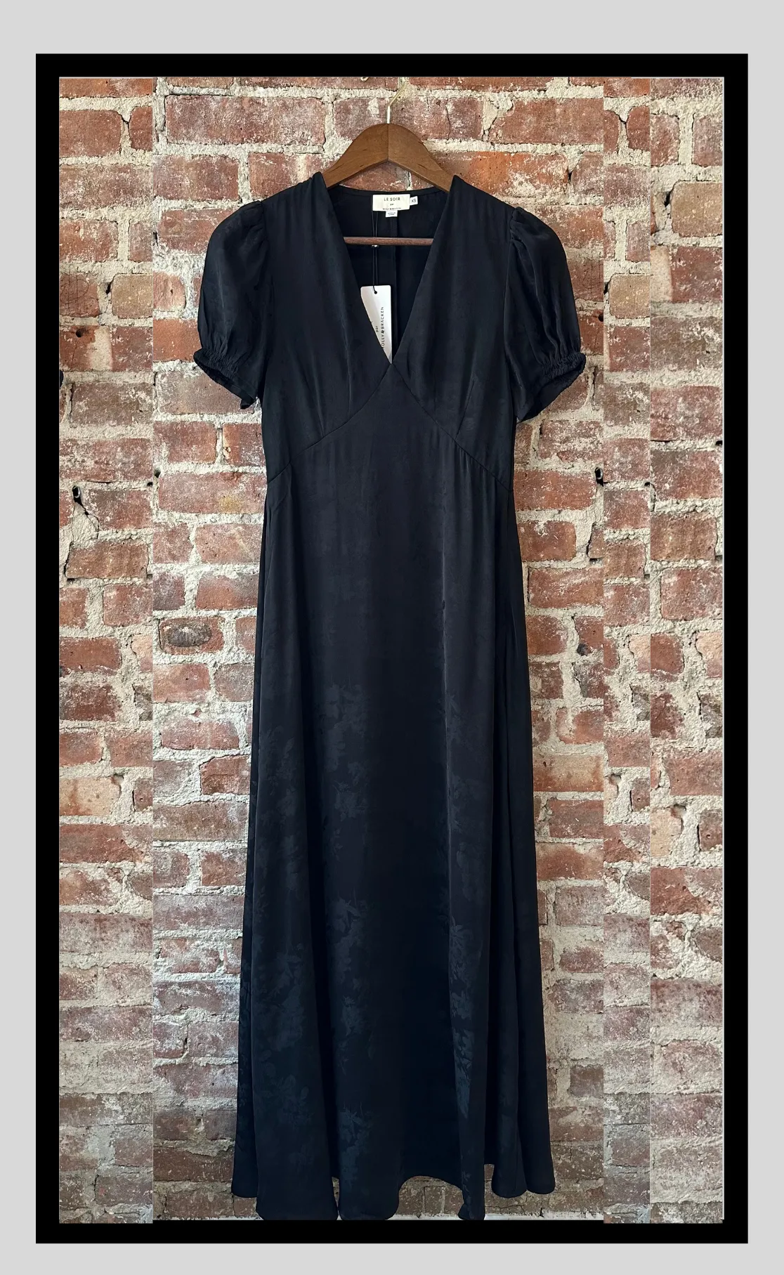 Elegant Black Midi Dress