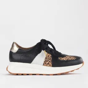 Lace-up Sneaker in Black Multi -12688