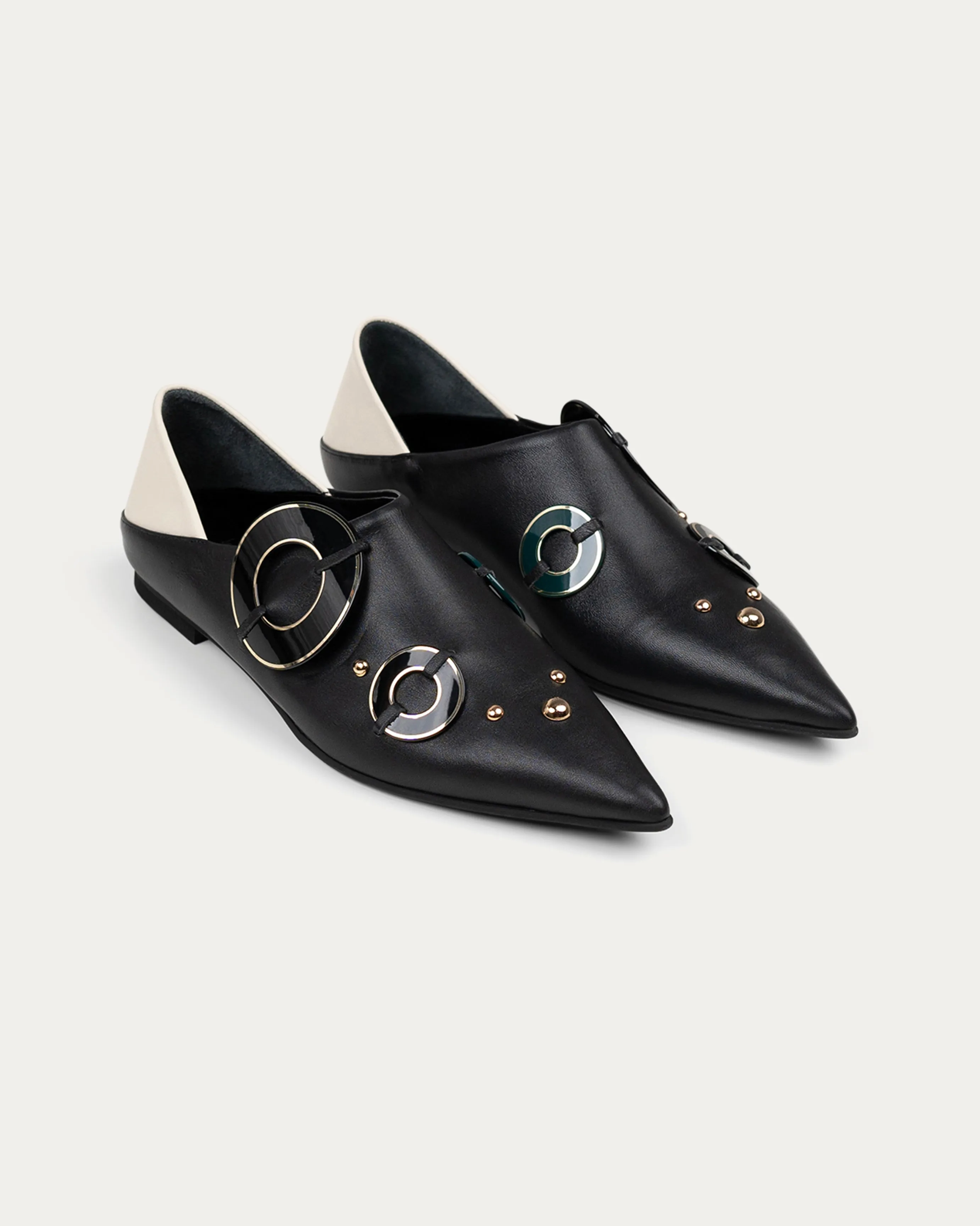 Mawj black loafer