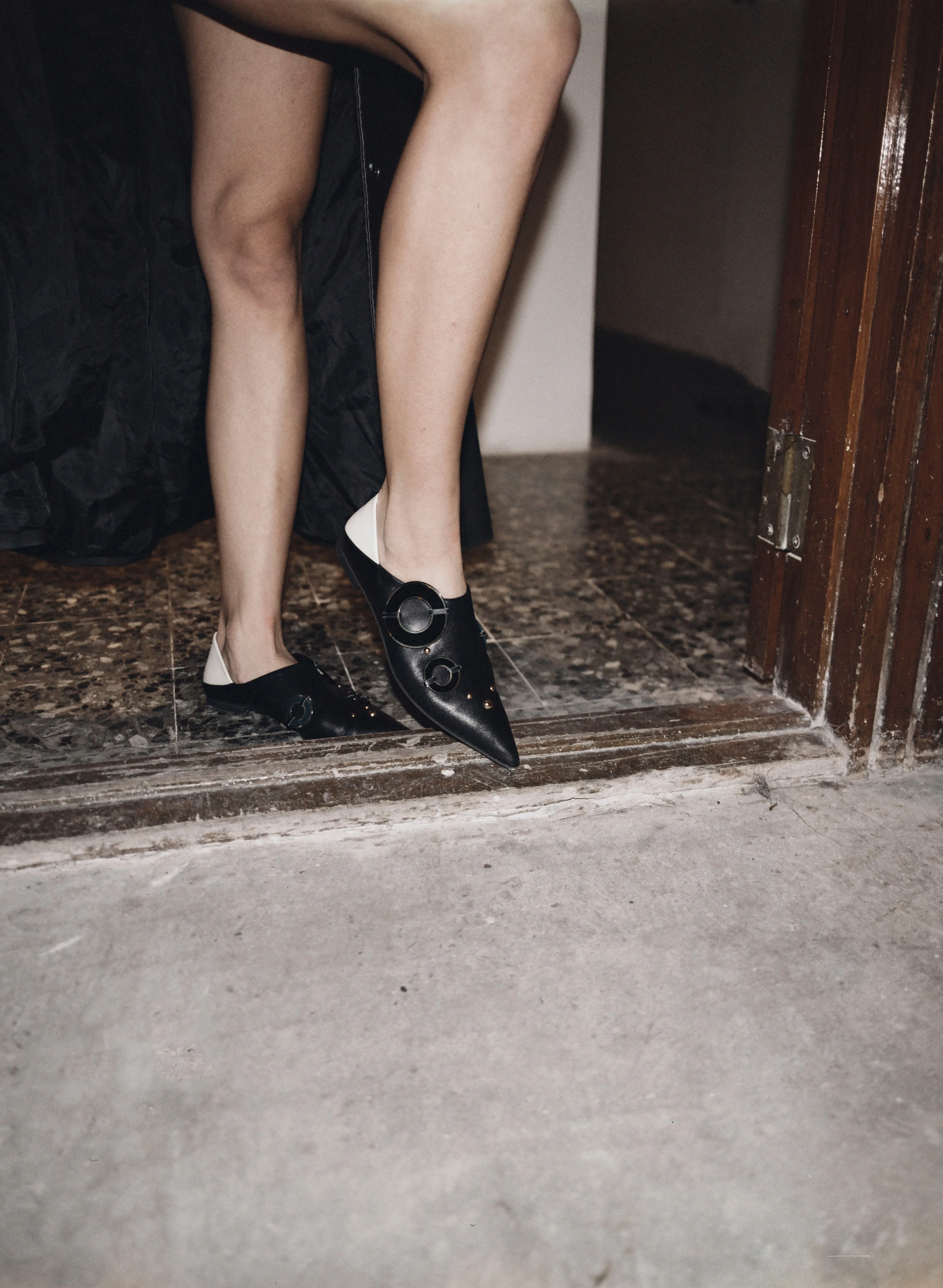 Mawj black loafer