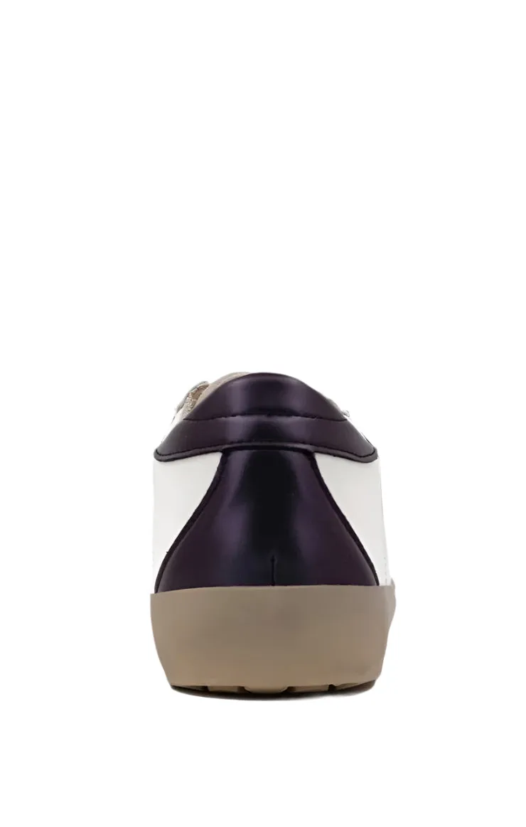 Mia Sneaker / Metallic White