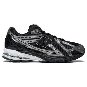 New Balance 1906R Shoes - Black