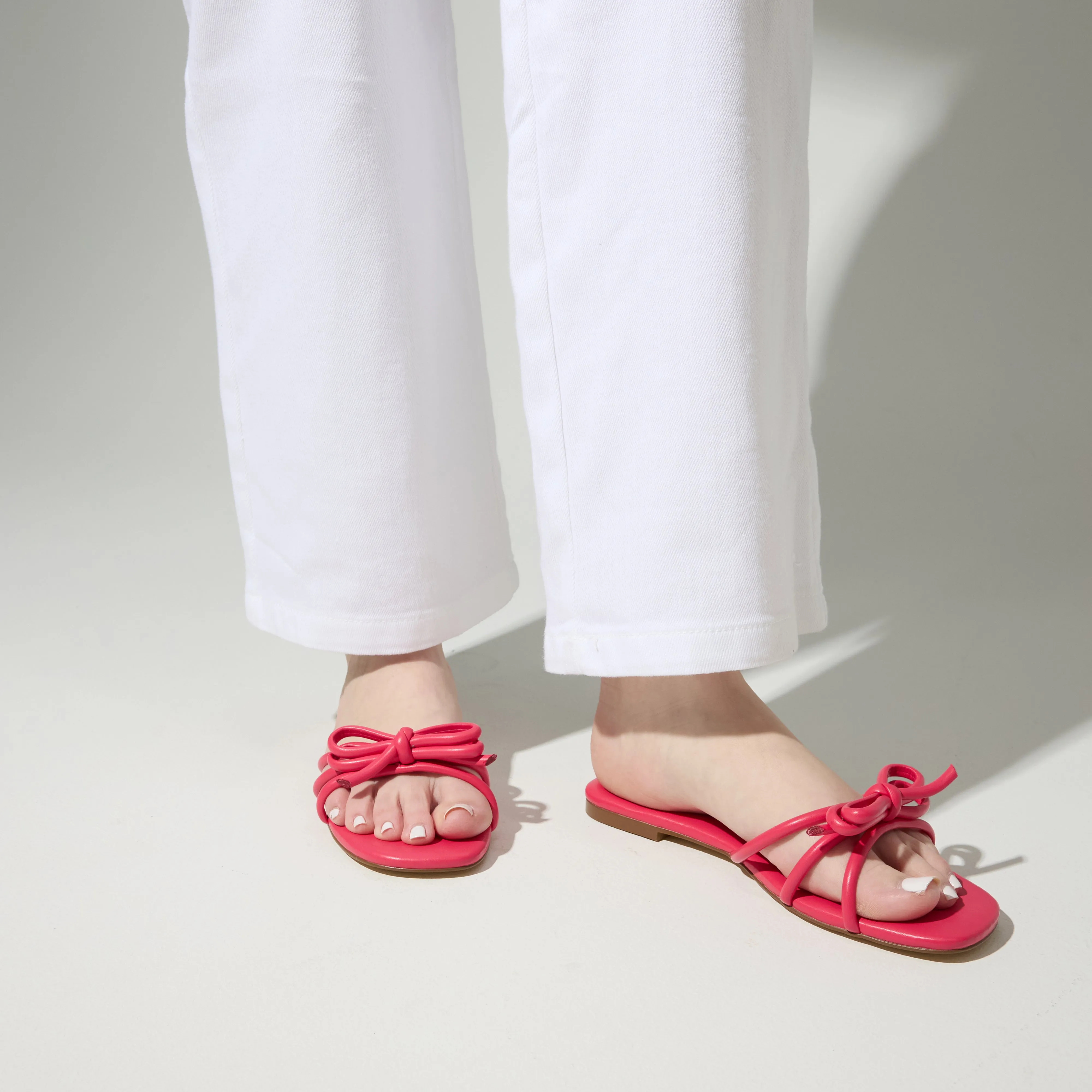 Nicole Bow Slide Sandal in Raspberry