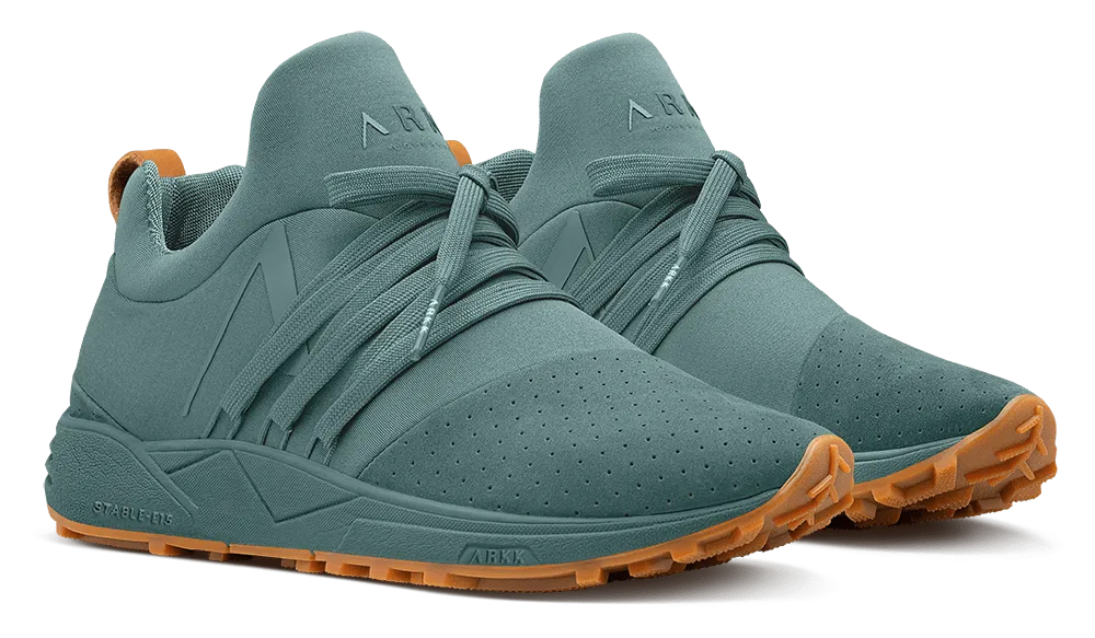 Raven Nubuck S-E15 Vibram | Silver Pine Brown Gum | Women