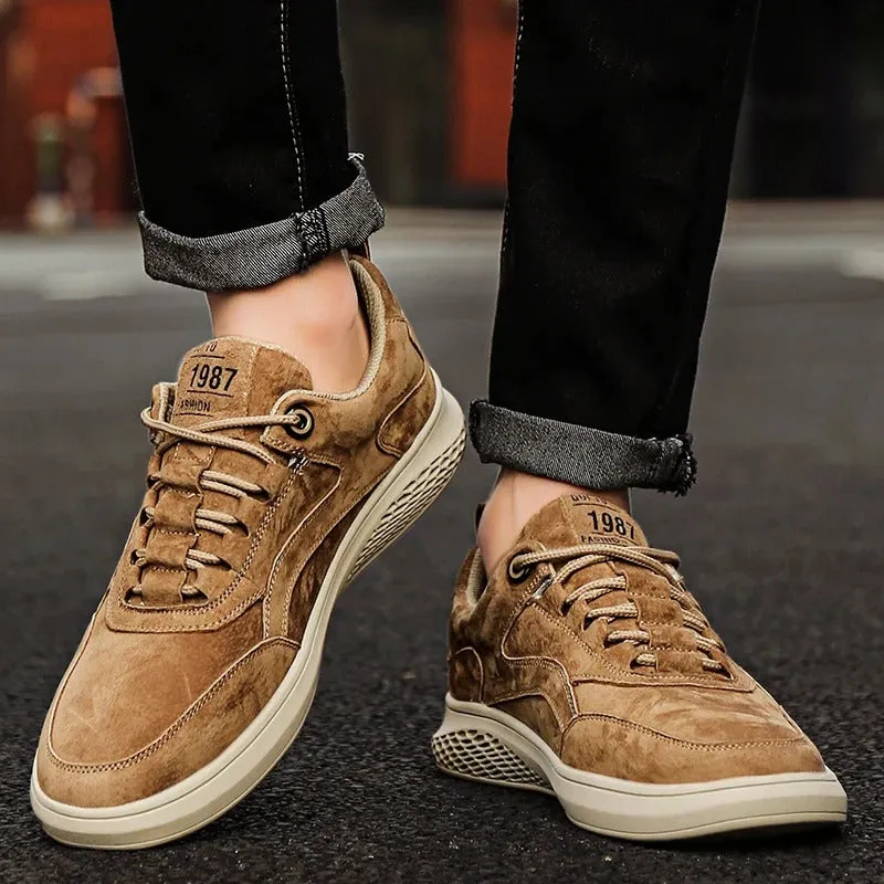Rebound Sneaker