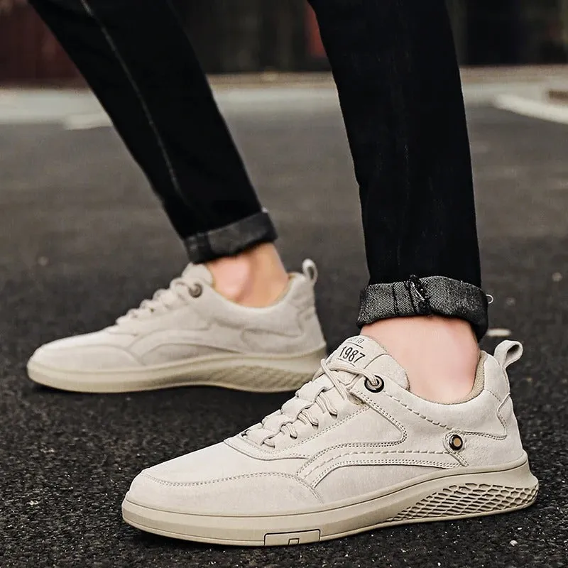 Rebound Sneaker