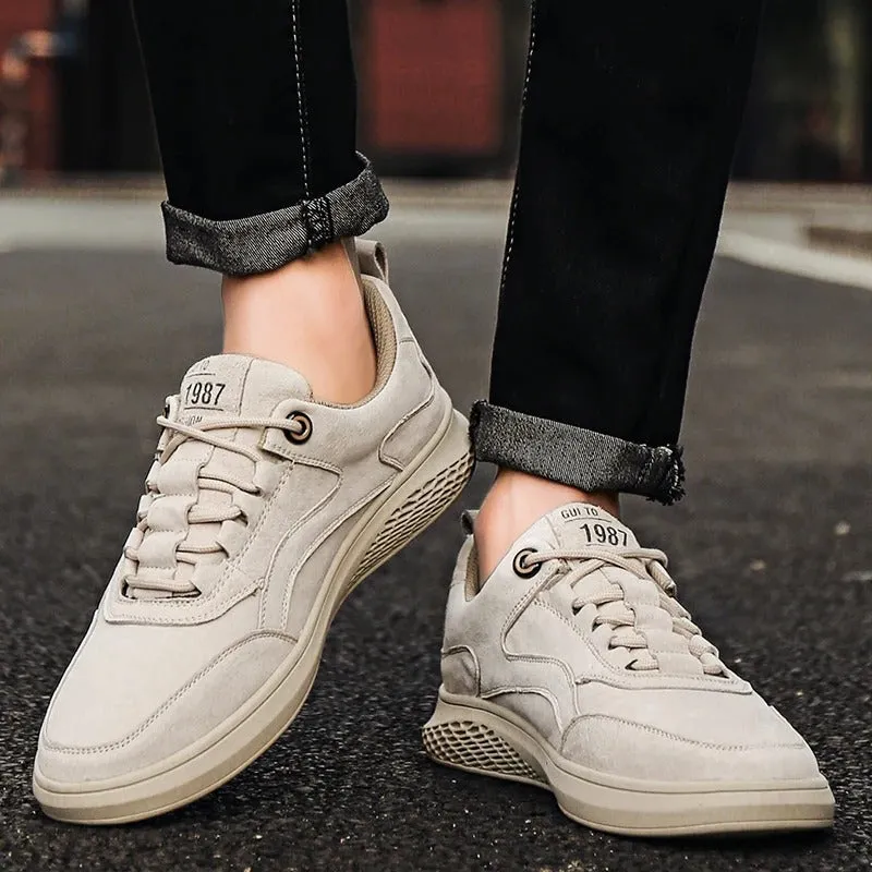 Rebound Sneaker