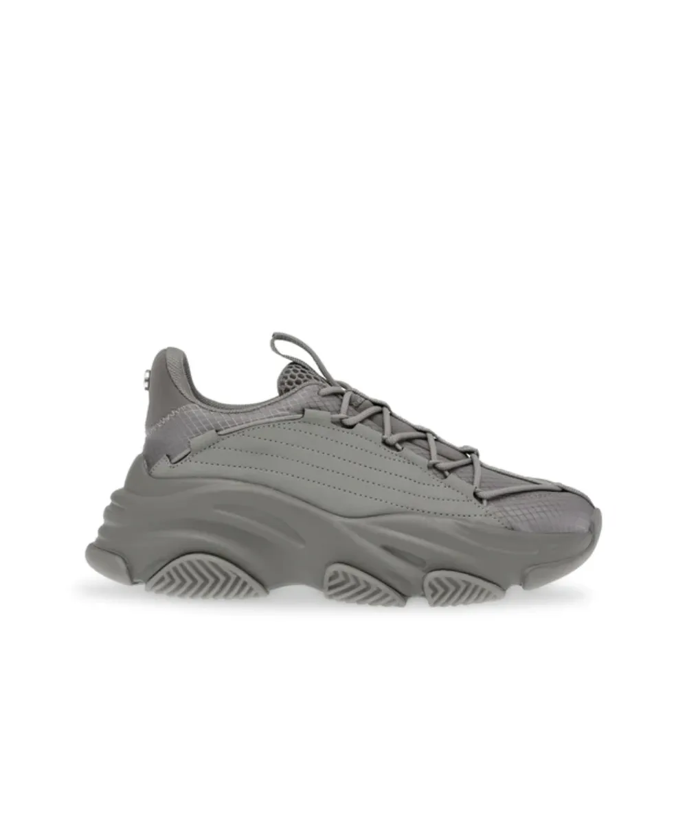 STEVE MADDEN PORTABLE SNEAKER