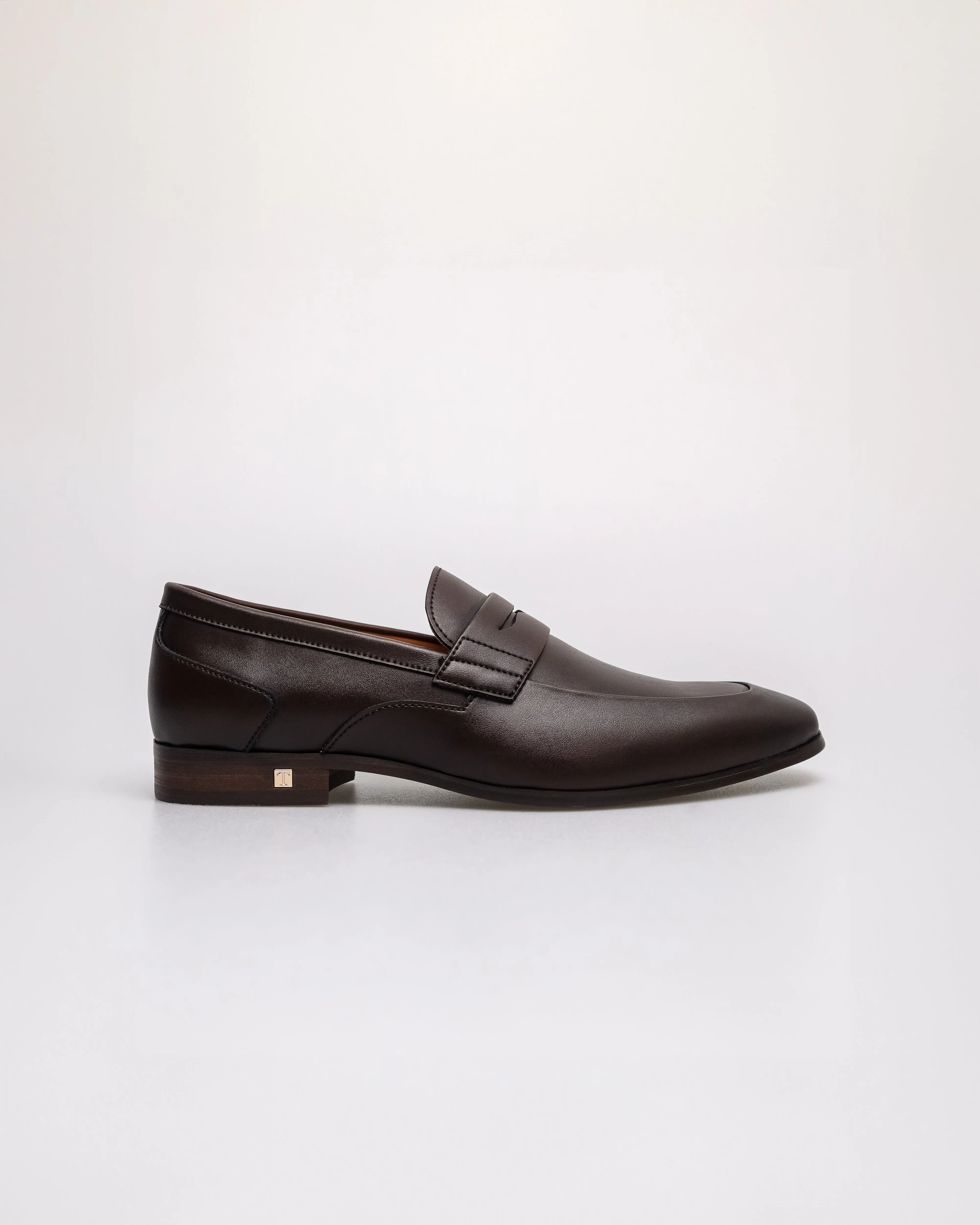 Tomaz F412 Men's Classic Leather Penny Loafer
