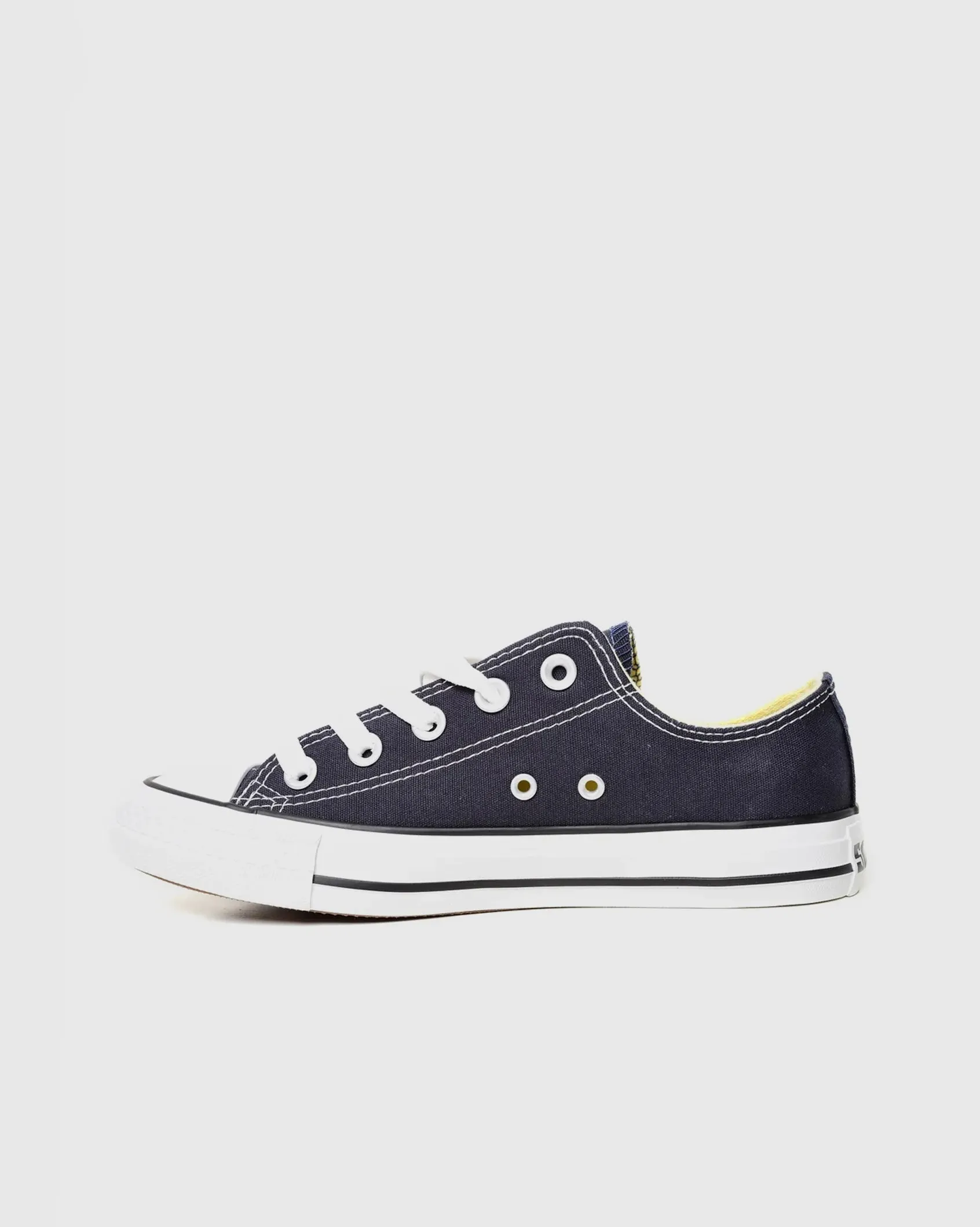 Youth Viper - Low Cut Canvas Sneaker